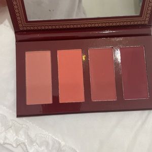 Ace beaute blushed